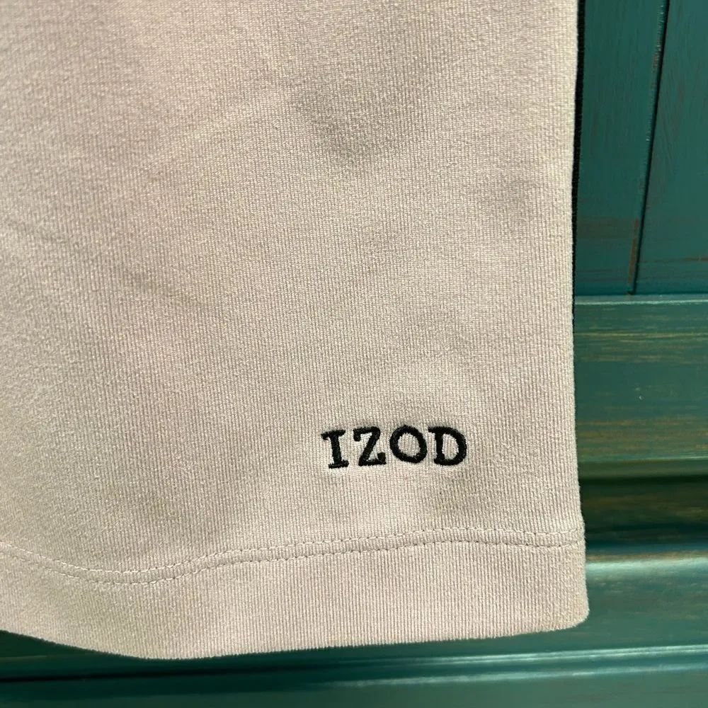 Izod Two Piece Set - Picture 4 of 13